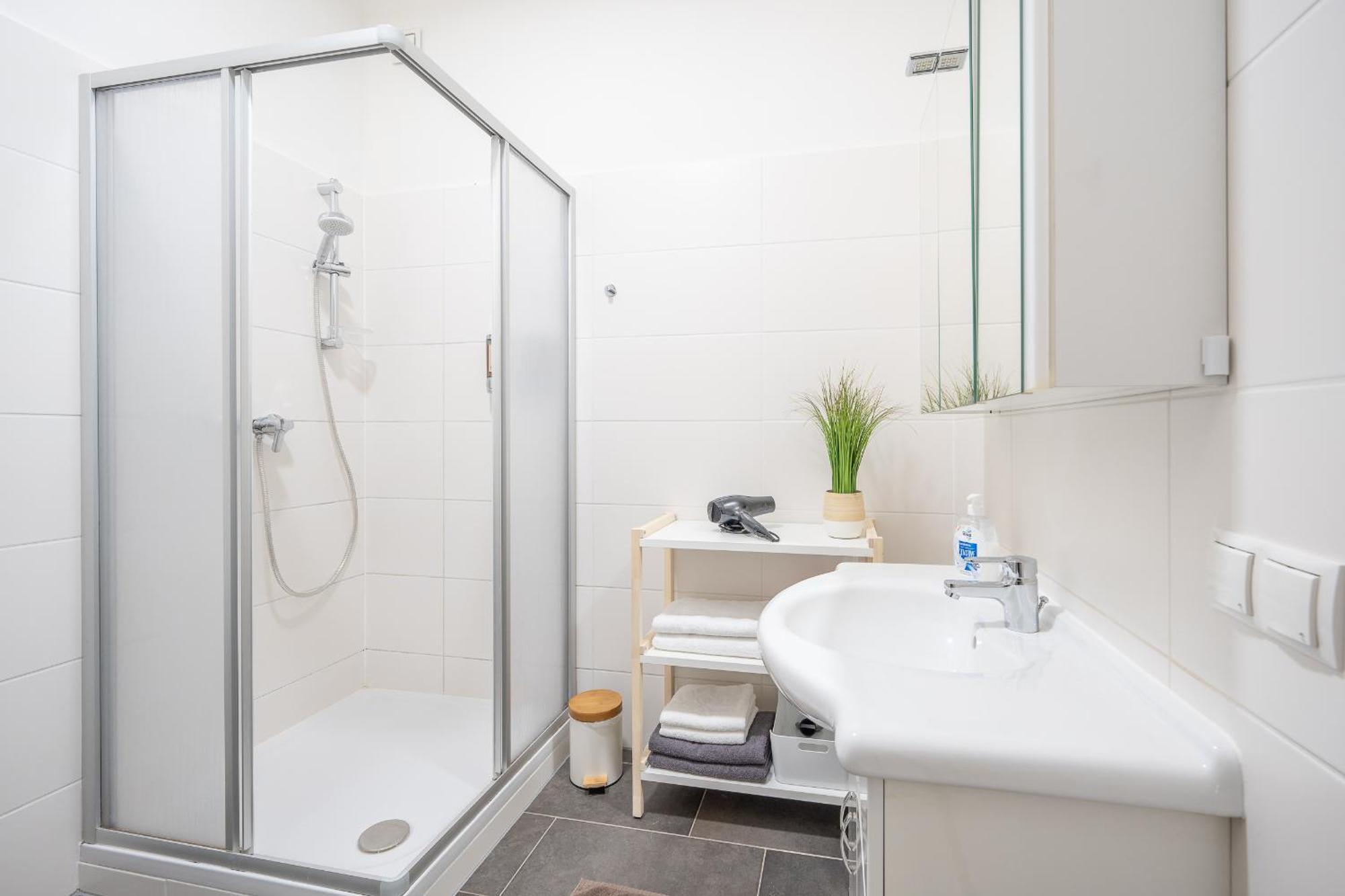 M&O Apartment, Zentral In Innenstadt-& Bahnhofsnaehe - Parkgarage Štýrský Hradec Exteriér fotografie